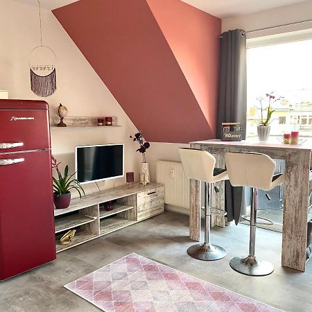 Cottbus-Apartments - Red Apartment I Privat I Wifi I Kueche I Balkon Exteriér fotografie